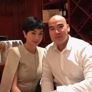 Meet your Posher, Khanh